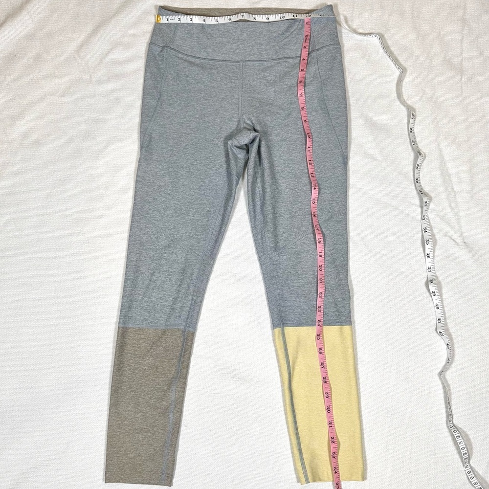 Outdoor Voices Yellow 7/8 Dipped Warm Up Leggings Medium Blue Gray - Picture 7 of 7